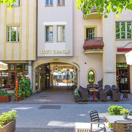 Imperial Apartment *